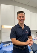 Dr David Nadeau