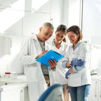 Services de consultation en cabinet dentaire